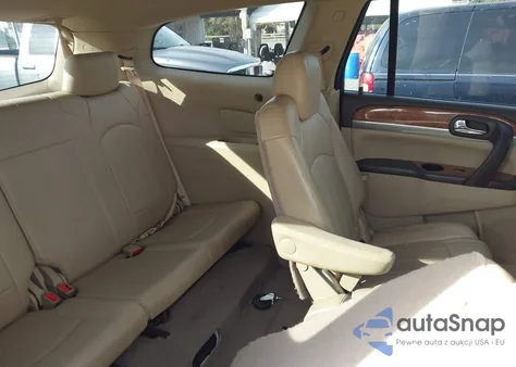 2010 Buick Enclave 1Xl z USA, uszkodzony, nr VIN 5GALRBED5AJ267948